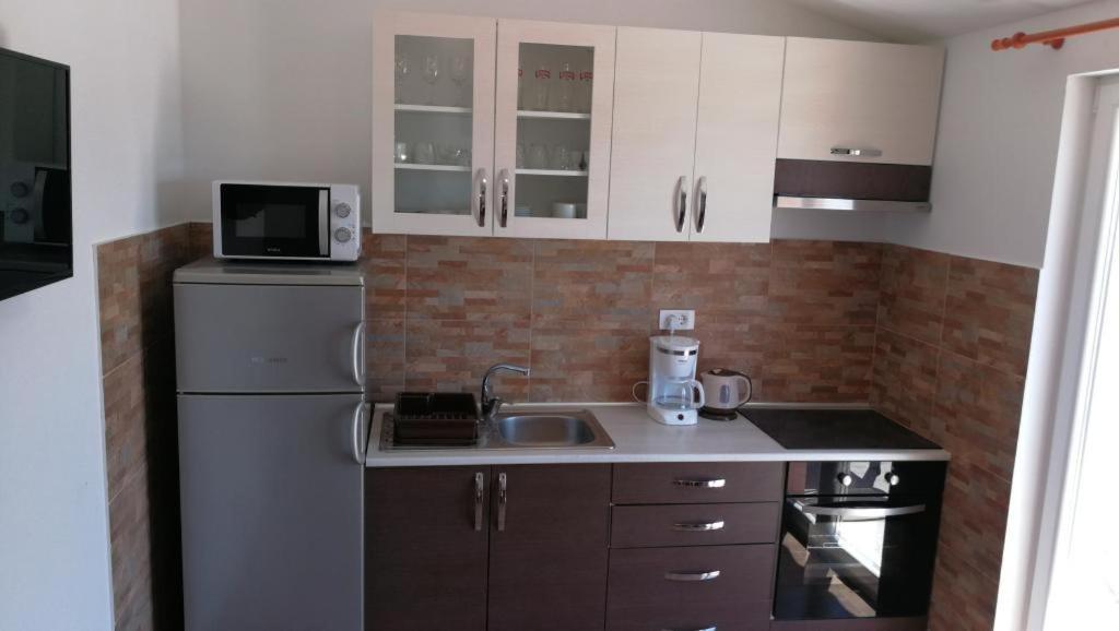 Apartman Darko 罗戈兹尼察 外观 照片