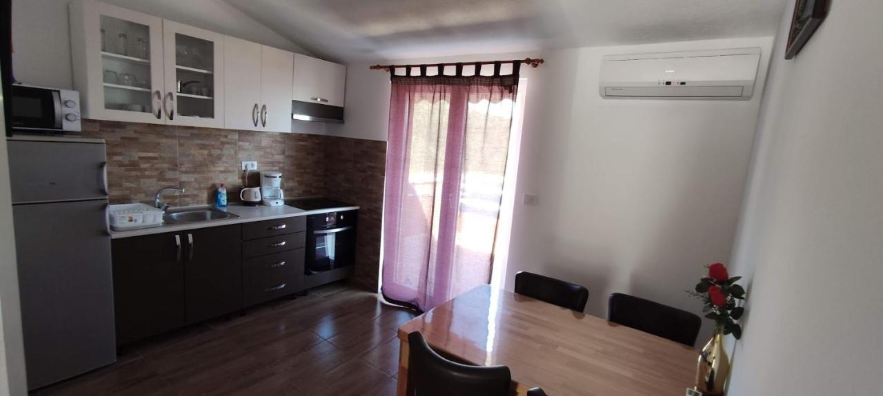 Apartman Darko 罗戈兹尼察 外观 照片