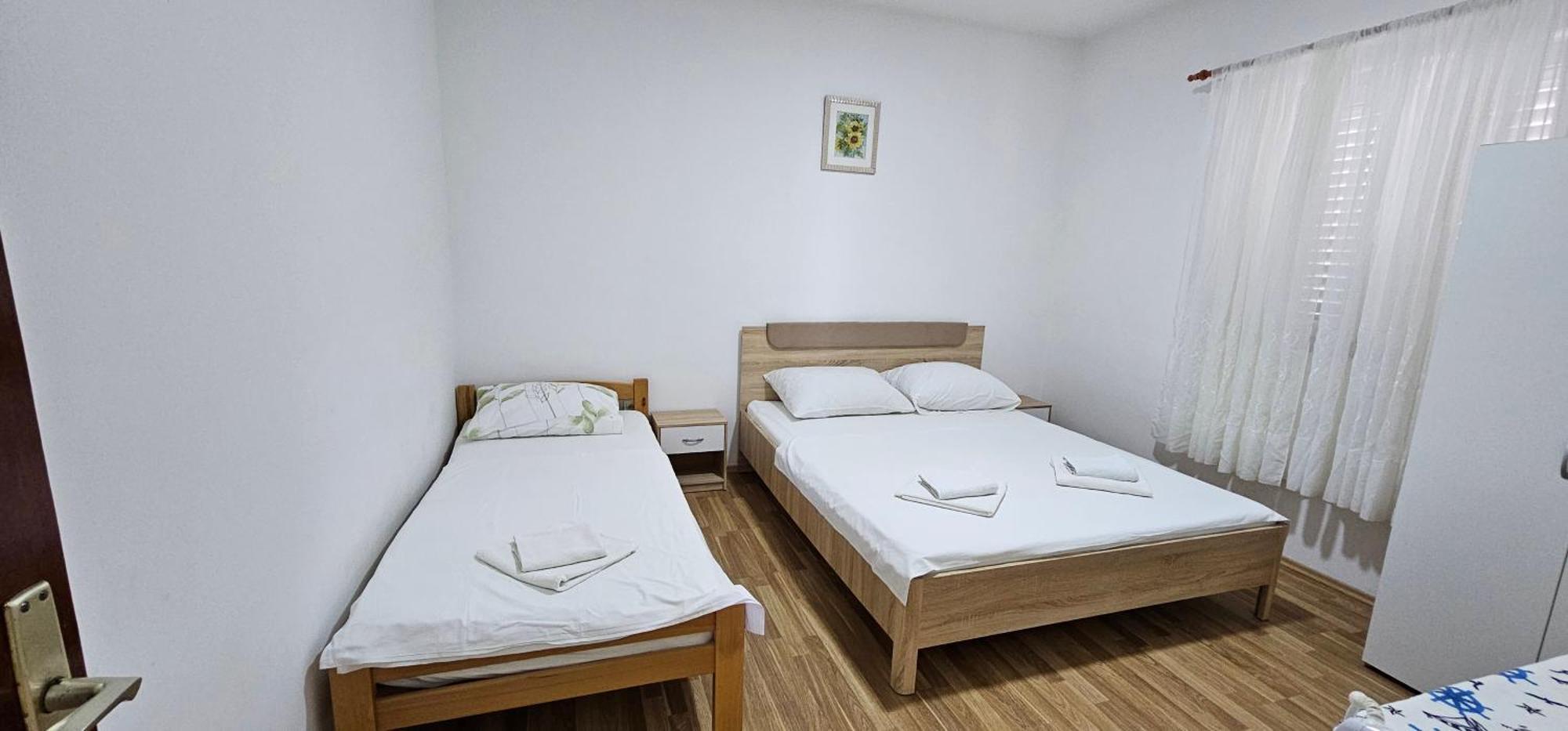 Apartman Darko 罗戈兹尼察 外观 照片