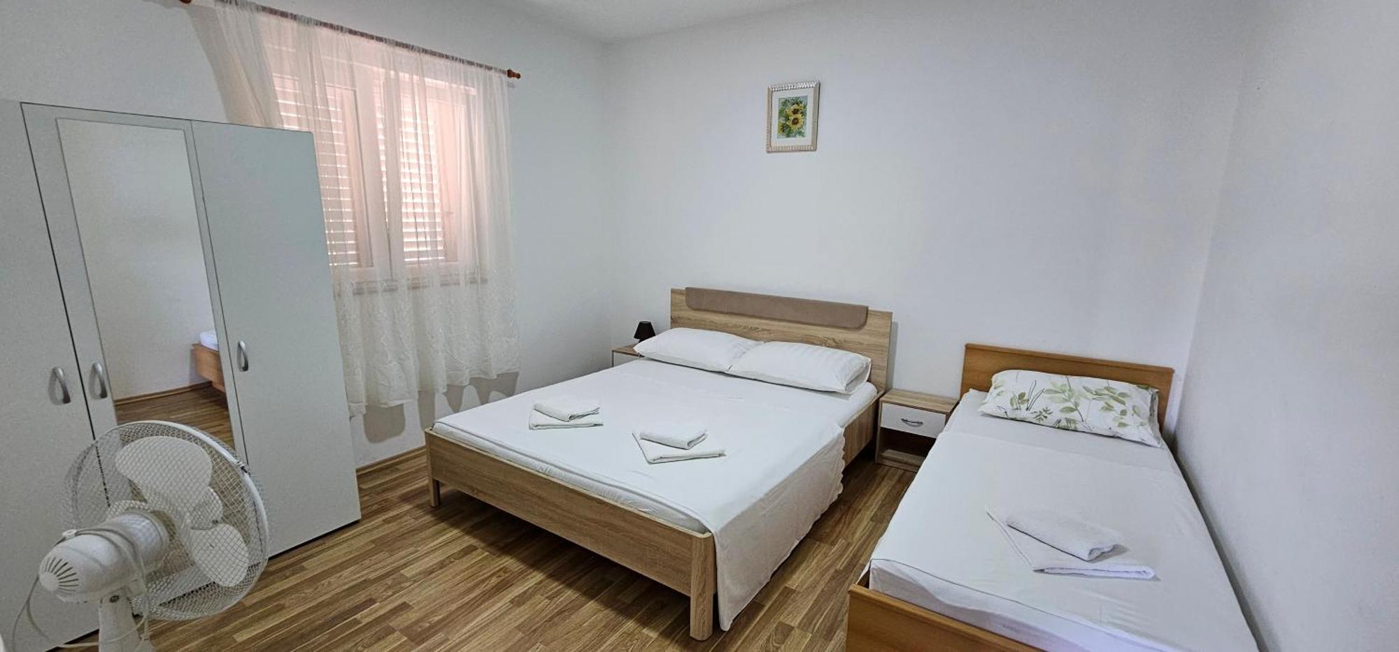 Apartman Darko 罗戈兹尼察 外观 照片