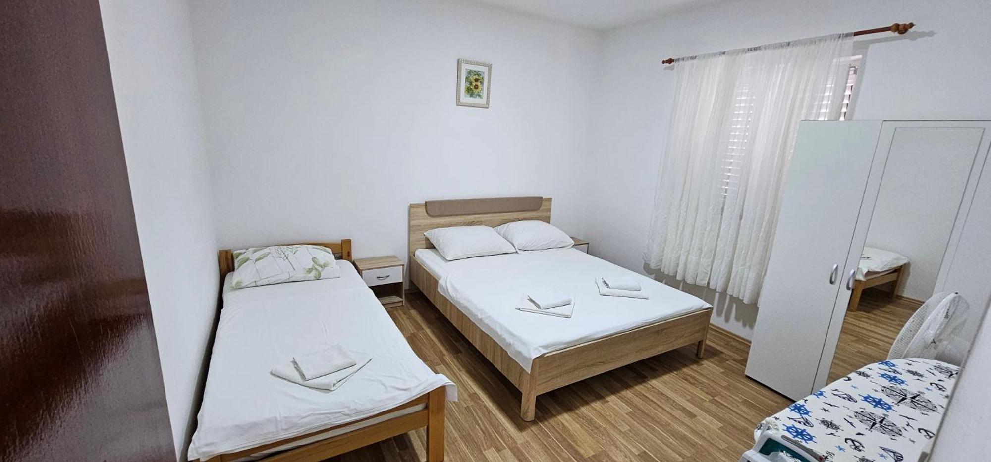 Apartman Darko 罗戈兹尼察 外观 照片